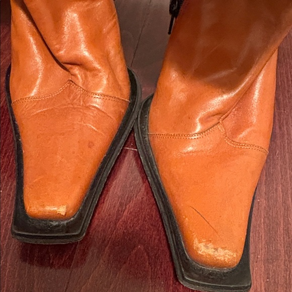 Amazing leather boots narrow but super comfortable - Picture 9 of 10